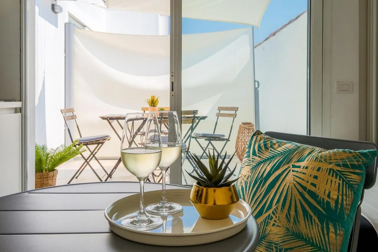Padova Suite Relax 公寓